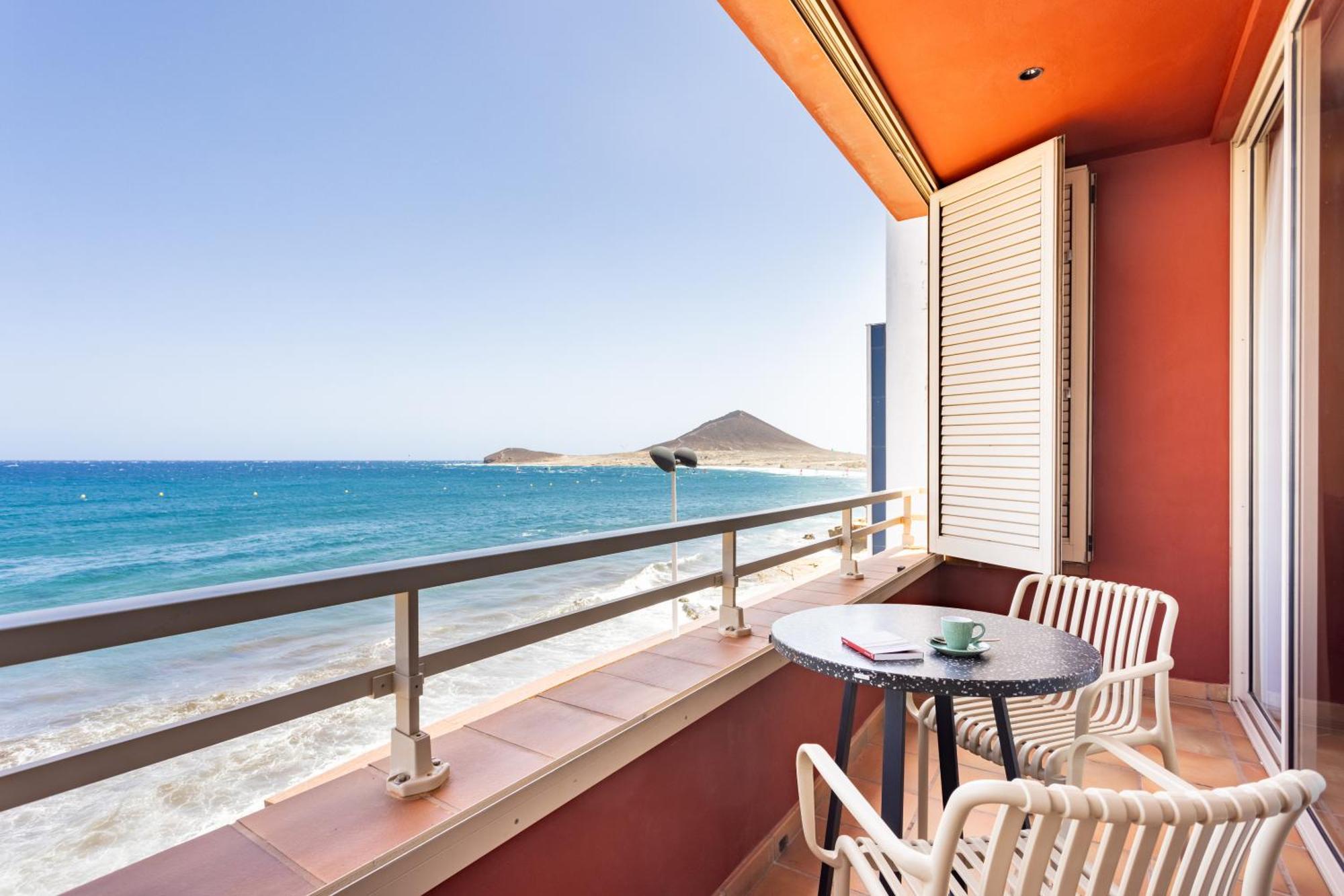 Amazing Beachfront Property Casa Corina I El Médano Zewnętrze zdjęcie